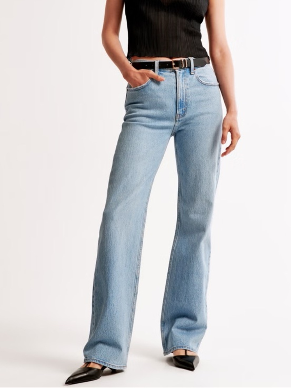 Abercrombie & Fitch The 90s Relaxed Jean Curve Love High Rise